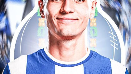 记者：基维奥尔今日赴波尔图航班取消，但交易仍有望本周完成